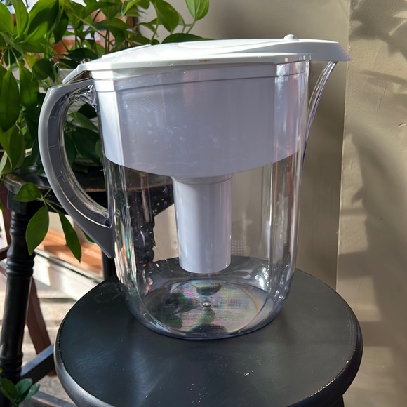 Brita Dining Brita Water Filtration Pitcher Poshmark
